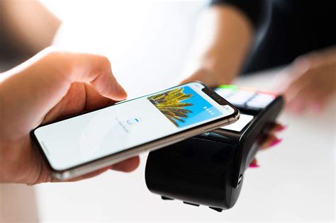 contactless credit card paid with apple pay|apple pay contactless payment.